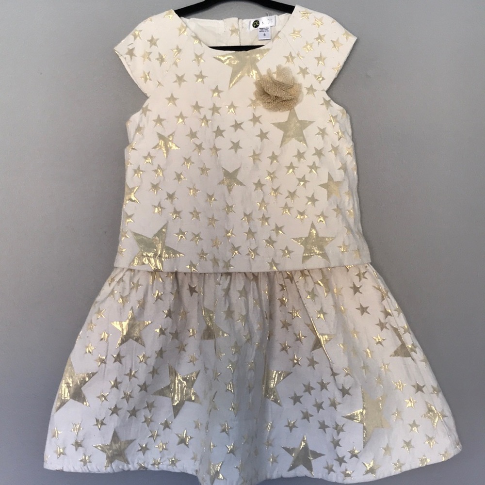 PL kids dress size 6